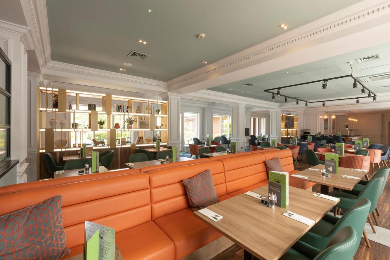 Holiday Inn Guildford By Ihg Exteriér fotografie