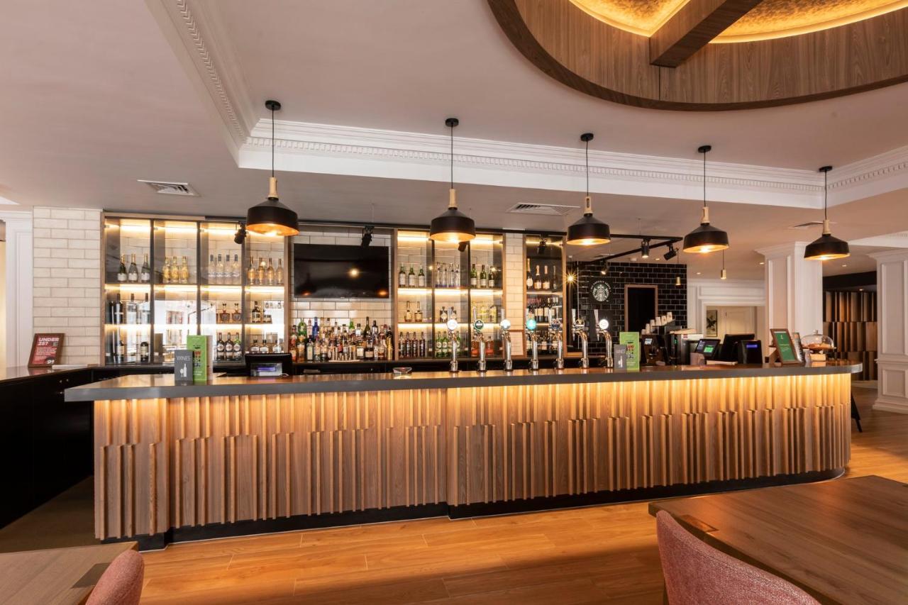 Holiday Inn Guildford By Ihg Exteriér fotografie