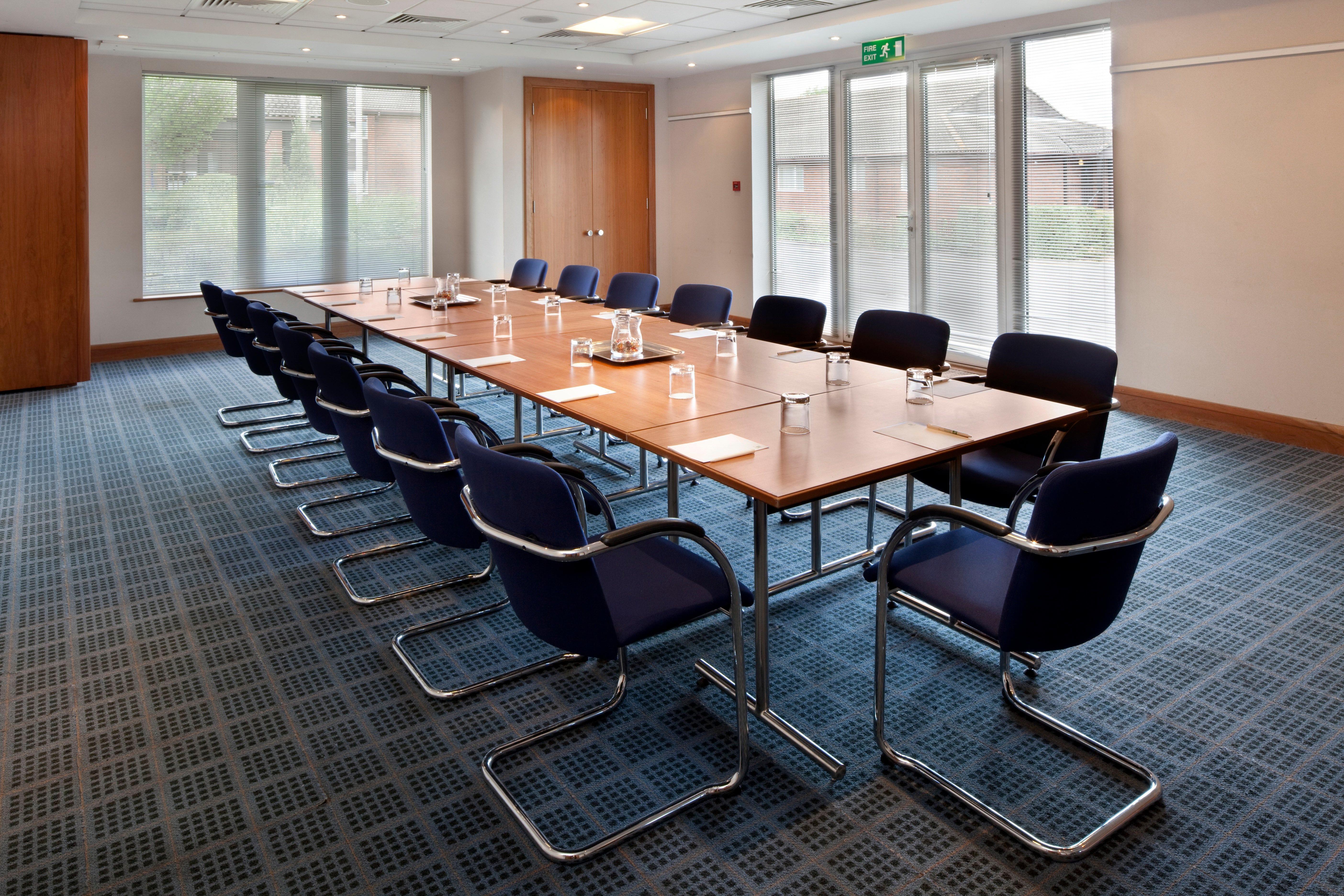 Holiday Inn Guildford By Ihg Exteriér fotografie