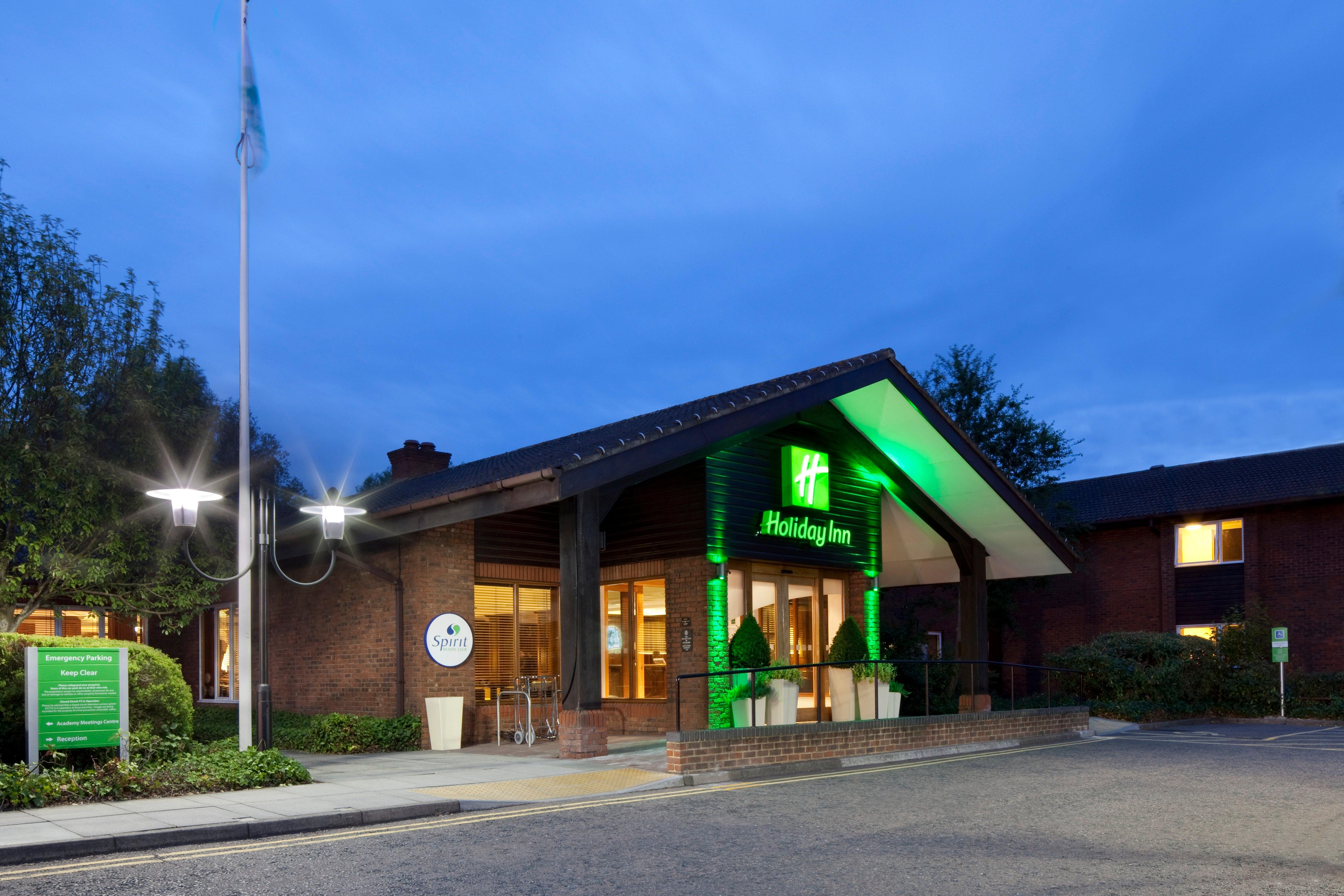 Holiday Inn Guildford By Ihg Exteriér fotografie