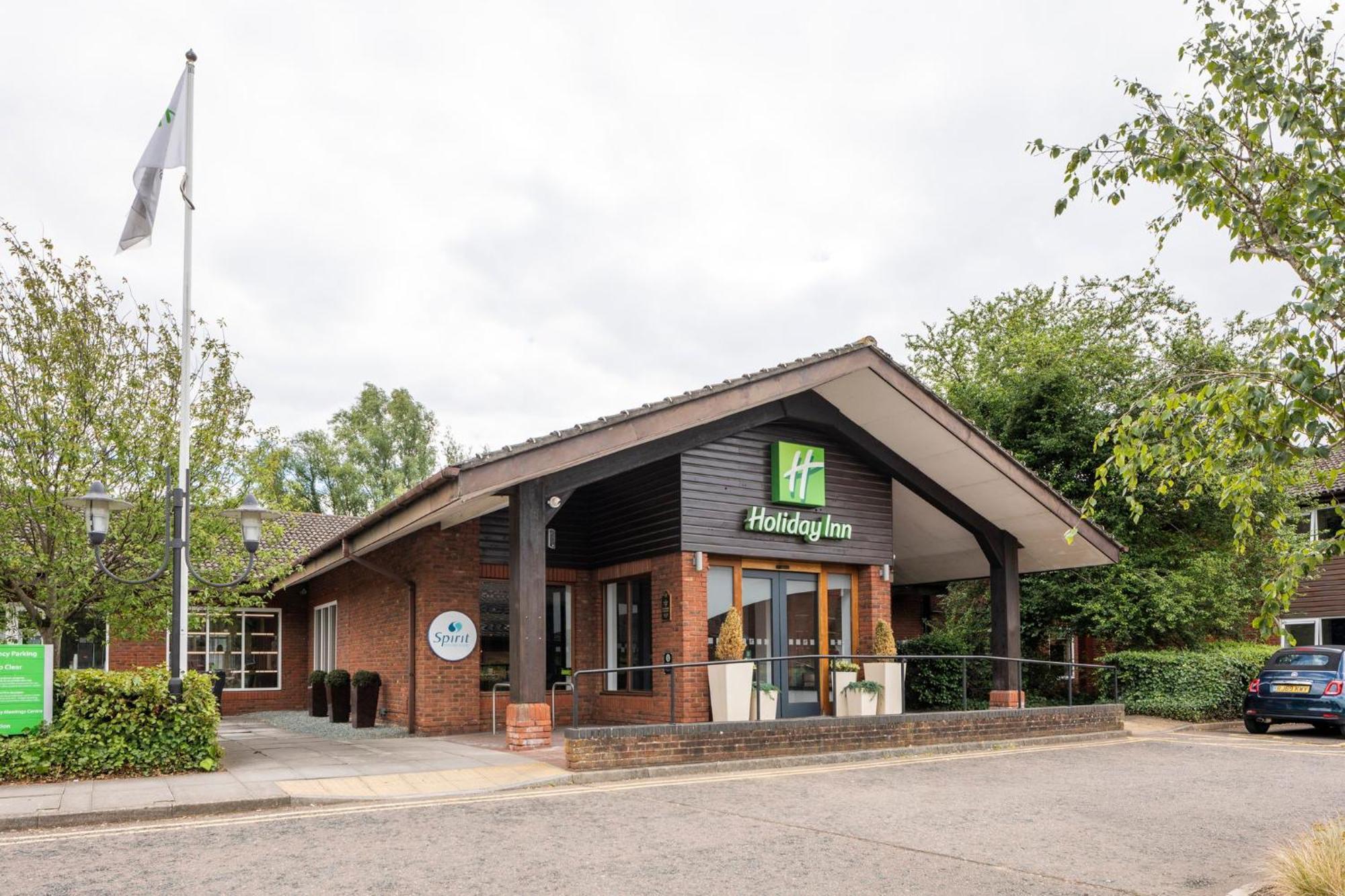 Holiday Inn Guildford By Ihg Exteriér fotografie